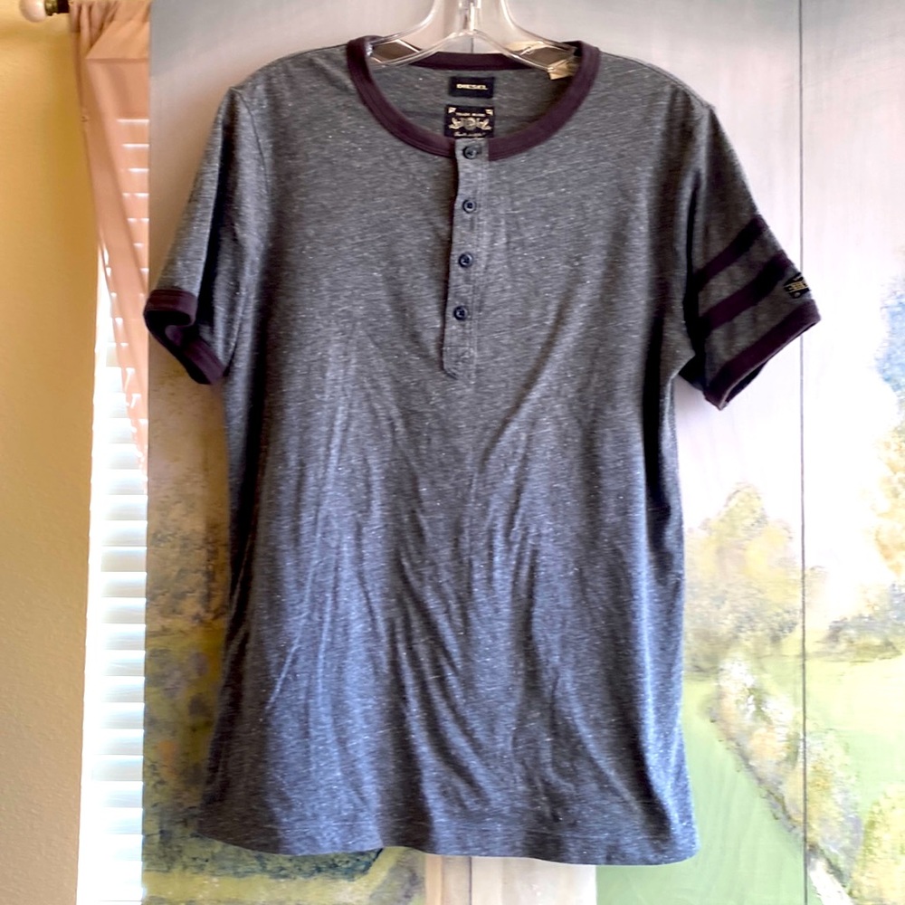 Diesel men’s gray T-shirt